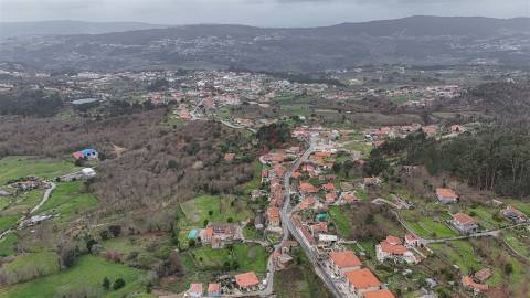 Moradia T4 para Restauro | Excelente oportunidade de investimento |  Marco de Canaveses