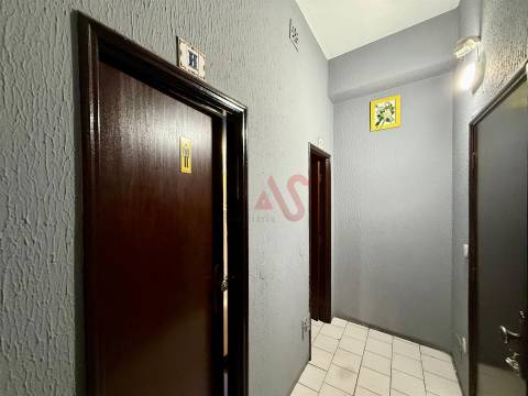 Loja Comercial com 91,5 m² em Figueiró – Paços de Ferreira | Excelente Oportunidade de Investimento