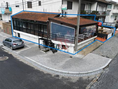Loja Comercial com 91,5 m² em Figueiró – Paços de Ferreira | Excelente Oportunidade de Investimento