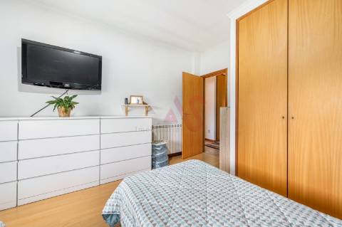 Andar de Moradia T3, localizada em zona tranquila de Fafe, em ótimo estado de conservação