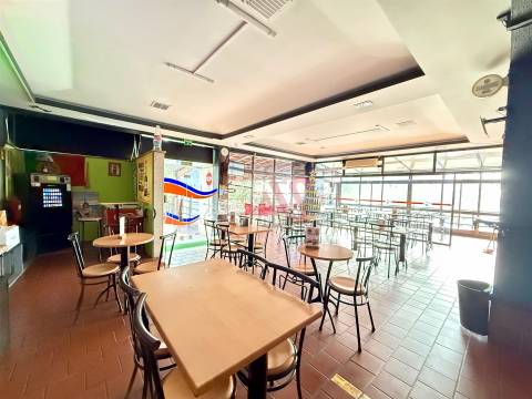 Trespasse de Café em Figueiró – Paços de Ferreira | Espaço com 91,5 m²