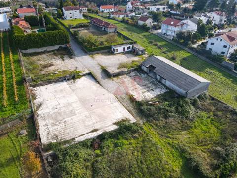 Terreno com 690 m² na Lixa para Construção