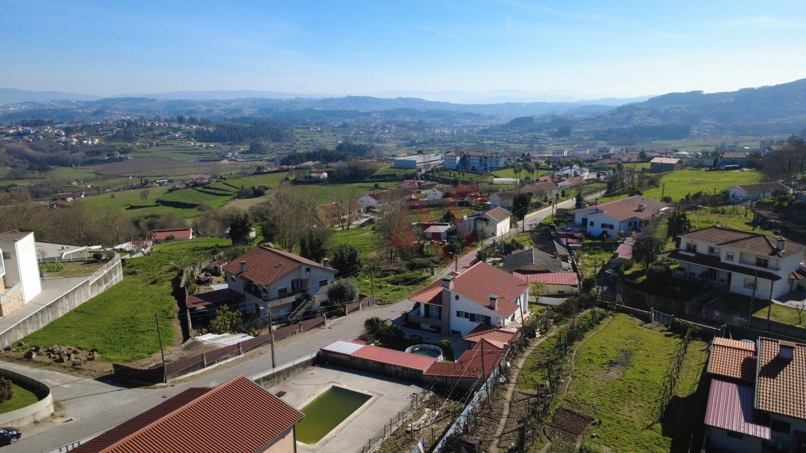 Moradia T3 com Piscina | Torrados – Felgueiras