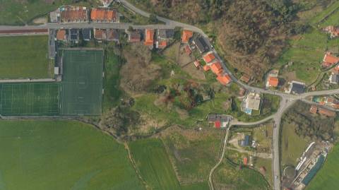 Quinta com 2 hectares em Sande S. Lourenço, Guimarães