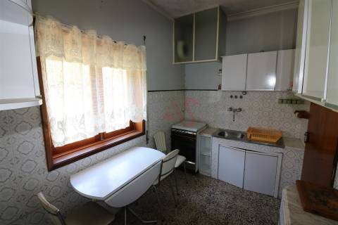 Moradia T2 em Lamelas – Guimarei | Espaço, privacidade e excelente exposição solar