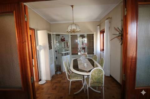 Moradia T2 em Lamelas – Guimarei | Espaço, privacidade e excelente exposição solar