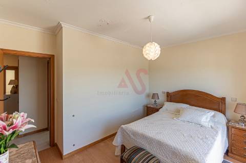 Apartamento T3 em Mesão Frio, Guimarães com 130 m2