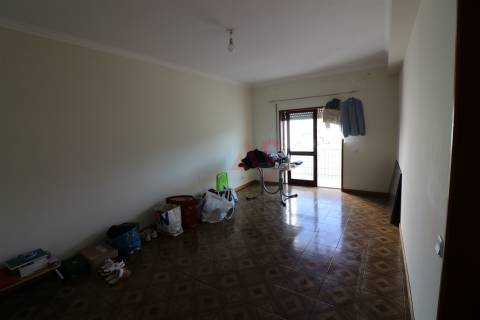 Apartamento T3 para Arrendamento – Moreira de Cónegos