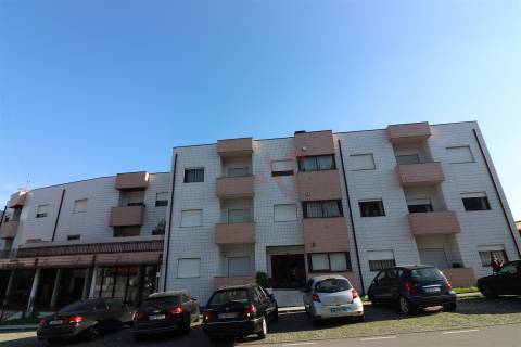 Apartamento T3 para Arrendamento – Moreira de Cónegos