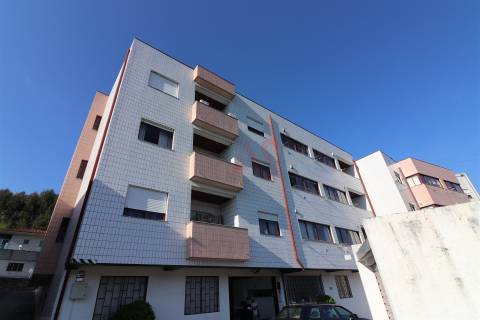 Apartamento T3 para Arrendamento – Moreira de Cónegos