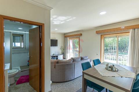 Moradia T3 de Gaveto em Brito, Guimarães