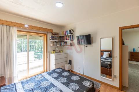 Moradia T3 de Gaveto em Brito, Guimarães