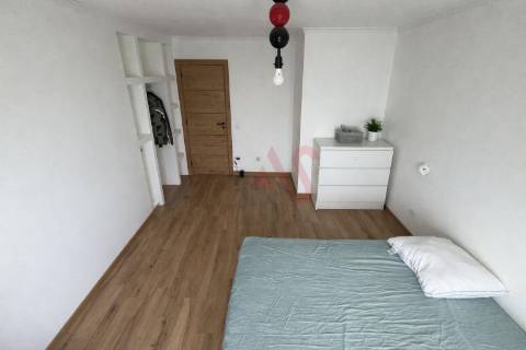 Moradia T3+2 com Piscina e Terreno de 2.760 m² em Idães, Felgueiras