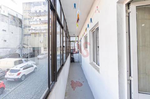 Apartamento T2+1 Junto à Estação de Comboios em Urgezes, Guimarães