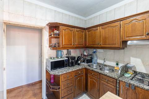 Apartamento T2+1 Junto à Estação de Comboios em Urgezes, Guimarães