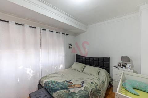 Apartamento T2+1 Junto à Estação de Comboios em Urgezes, Guimarães