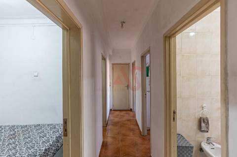 Apartamento T2+1 Junto à Estação de Comboios em Urgezes, Guimarães