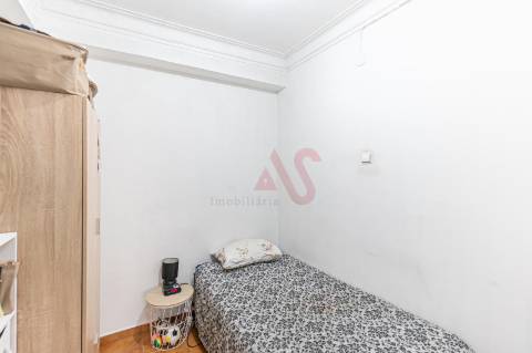 Apartamento T2+1 Junto à Estação de Comboios em Urgezes, Guimarães