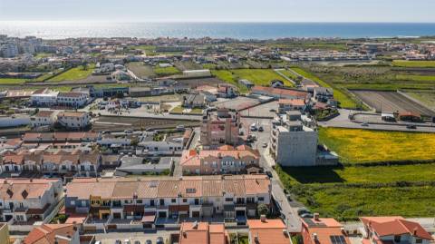 T1 em Aver-o-Mar a 10 min da praia | Último piso | Garagem | Potencial T2