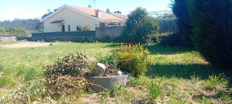 Terreno urbano com 745 m² em Macieira da Maia – Vila do Conde