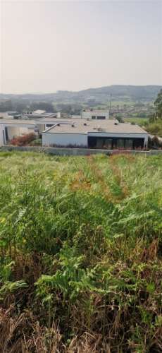 Terreno de 432 m² para Construção com Projeto Aprovado em Ruivães, Vila Nova de Famalicão