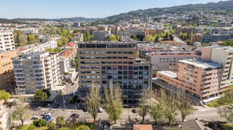 Apartamento T4 Duplex em São Victor, Braga – Exclusividade, Espaço e Conforto