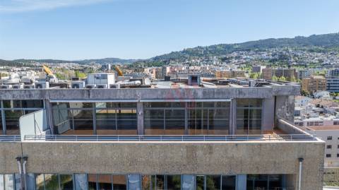 Apartamento T4 Duplex em São Victor, Braga – Exclusividade, Espaço e Conforto