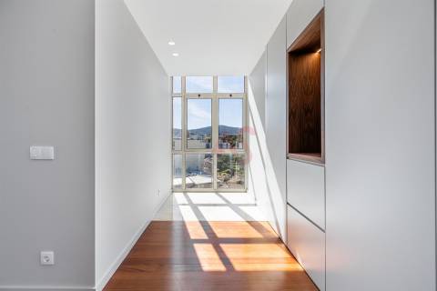 Apartamento T4 Duplex em São Victor, Braga – Exclusividade, Espaço e Conforto