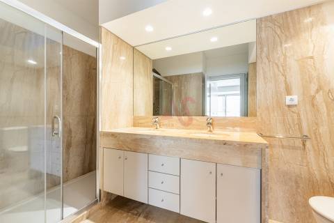 Apartamento T4 Duplex em São Victor, Braga – Exclusividade, Espaço e Conforto