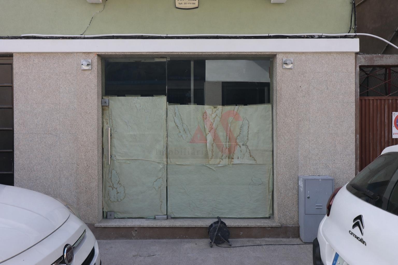 Loja para Arrendamento no Centro de Vizela – 50 m² | 850€/mês