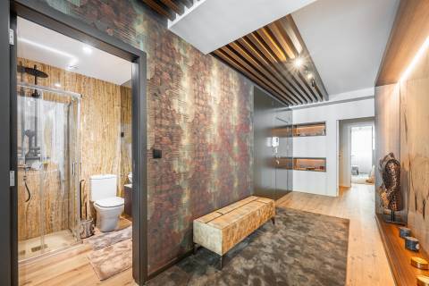 Apartamento T4 na 1ª Linha de Mar – Centro da Póvoa de Varzim com uma Vista Deslumbrante