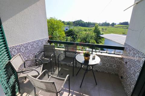 Moradia T8+1 em Serzedelo, Guimarães