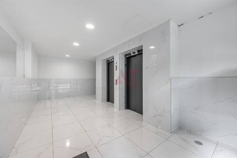Apartamento T0 (Estúdio) em Guimarães – Moderno, Funcional e com Garagem
