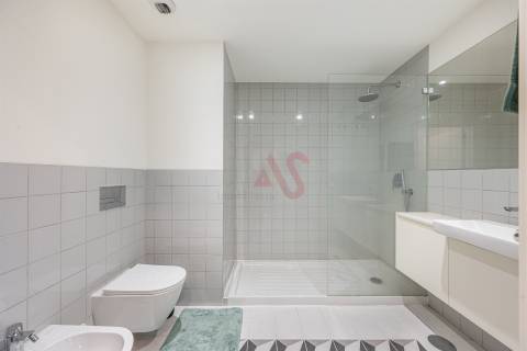 Apartamento T0 (Estúdio) em Guimarães – Moderno, Funcional e com Garagem