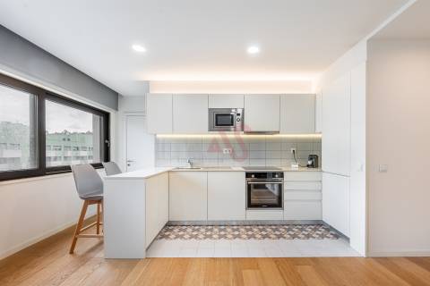 Apartamento T0 (Estúdio) em Guimarães – Moderno, Funcional e com Garagem