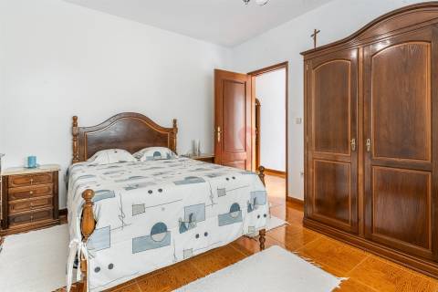 Moradia T3+3 com Duas Habitações Independentes – Excelente Oportunidade de Investimento em Vizela