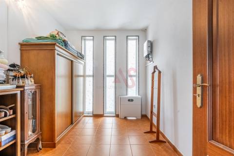Moradia T3+3 com Duas Habitações Independentes – Excelente Oportunidade de Investimento em Vizela