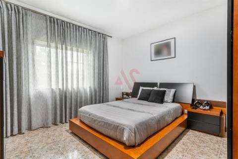 Moradia T3+3 com Duas Habitações Independentes – Excelente Oportunidade de Investimento em Vizela
