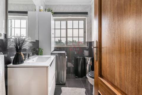Moradia T3+3 com Duas Habitações Independentes – Excelente Oportunidade de Investimento em Vizela