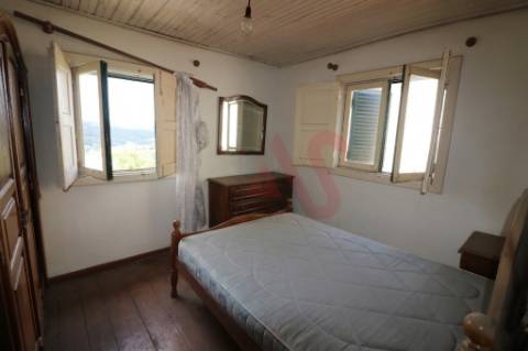 Moradia T4 em São Jorge de Vizela, Felgueiras | 139.000€