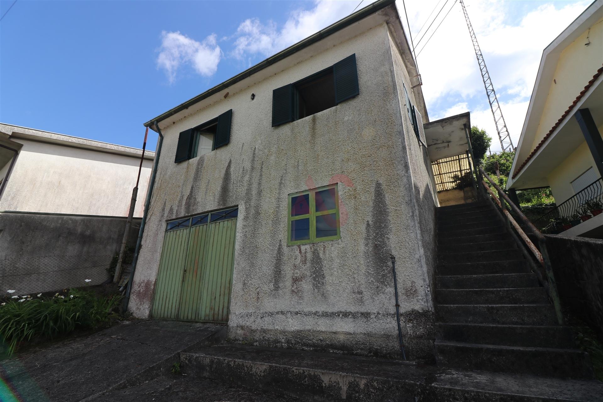 Moradia T4 em São Jorge de Vizela, Felgueiras | 139.000€
