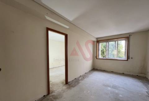 Apartamento T4 Remodelado na Póvoa de Varzim, Porto
