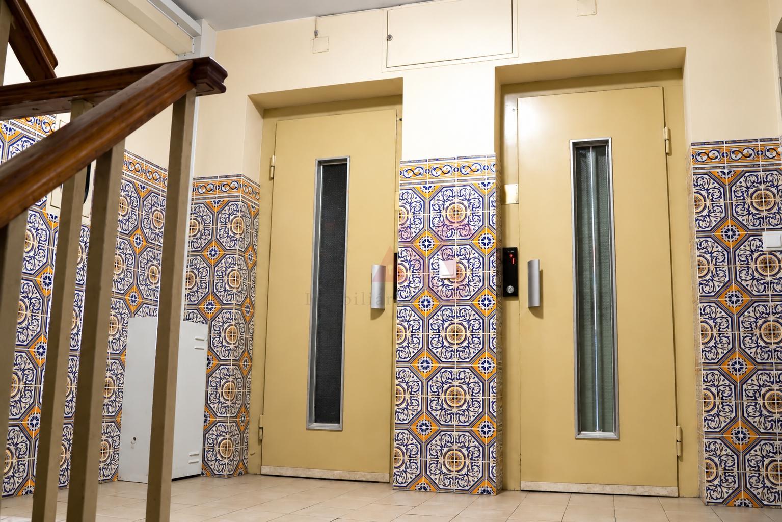 Apartamento T4 Remodelado na Póvoa de Varzim, Porto