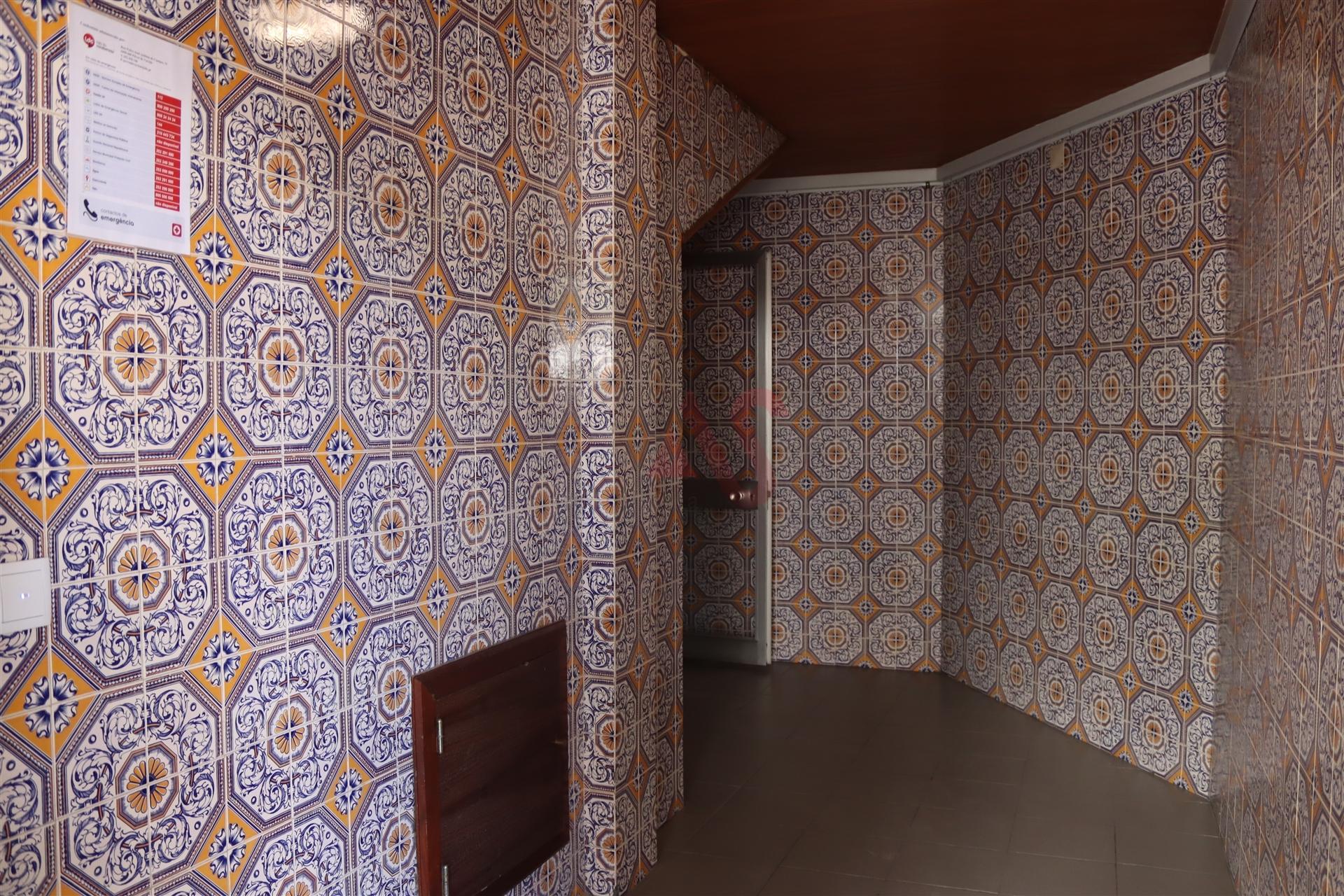 Apartamento T4 Remodelado na Póvoa de Varzim, Porto