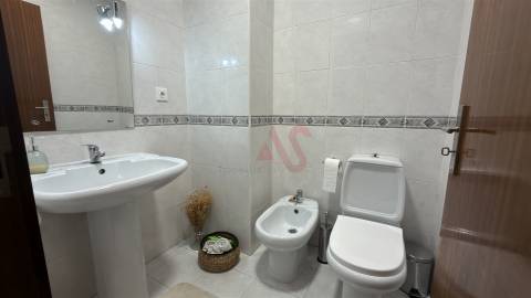 Apartamento T2 para arrendamento em Santa Eulália, Vizela