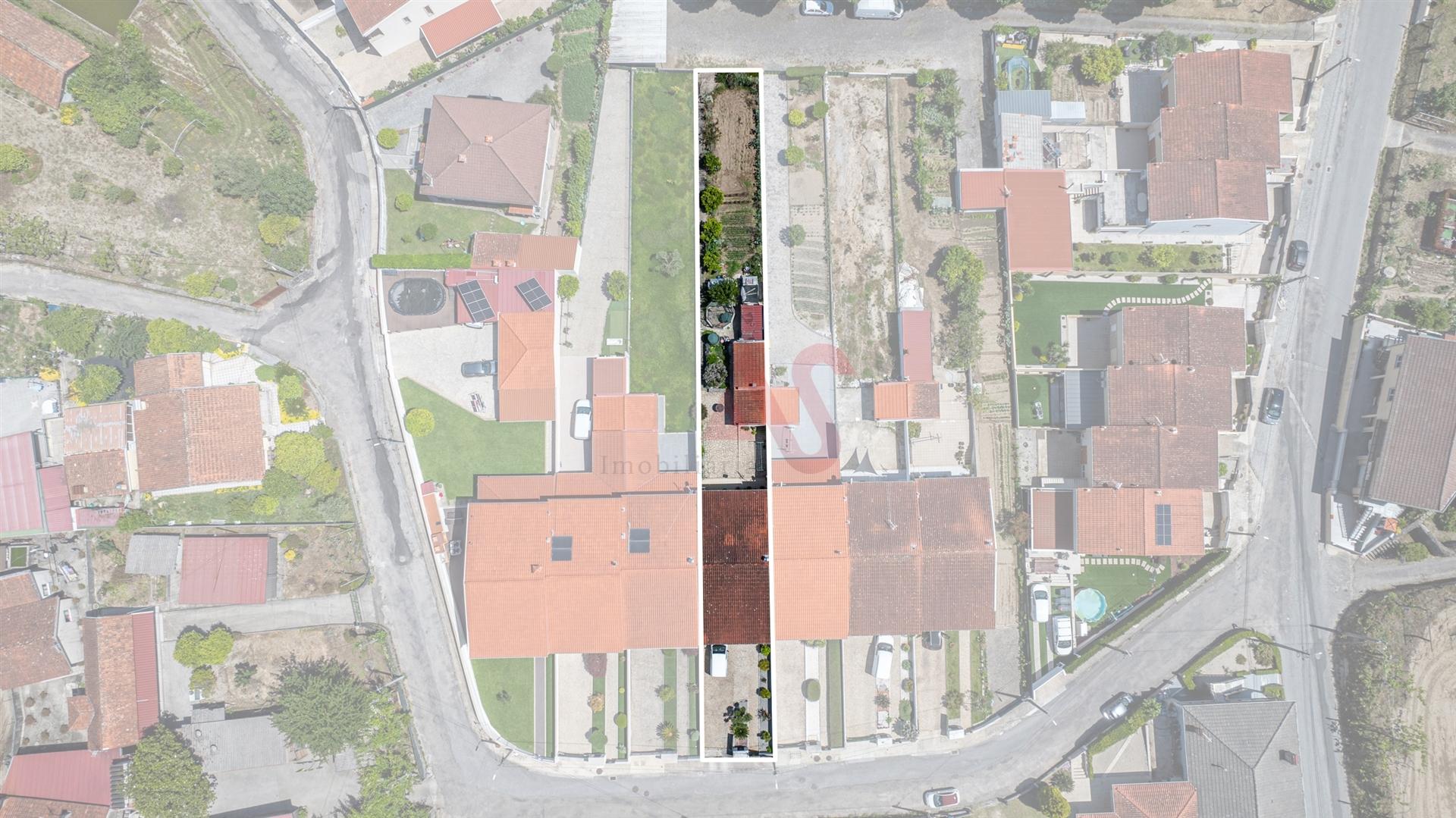 Moradia em Banda T3 | Sernande, Felgueiras
