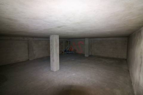 Loja com 67 m² para Venda na Vista Alegre, Vizela