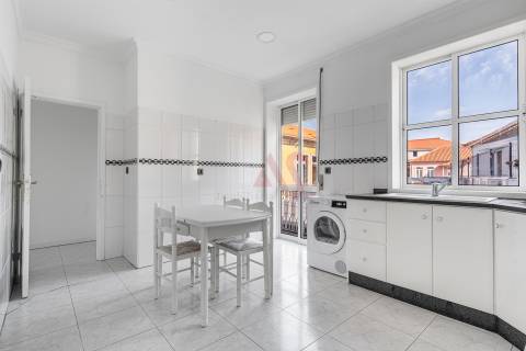 Apartamento T2 no Centro de Vizela – Vista para o Jardim Manuel Faria