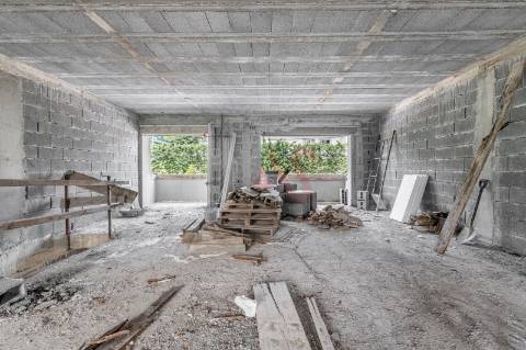 Moradia T3 em Construção em Arões (S. Romão), Fafe