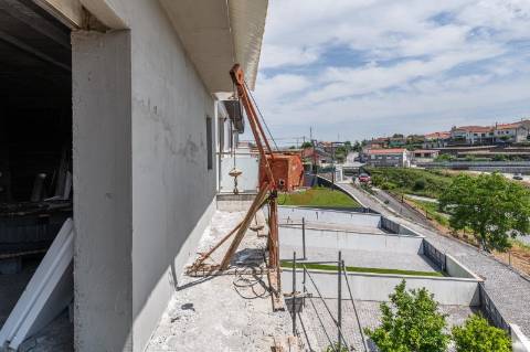 Moradia T3 em Construção em Arões (S. Romão), Fafe